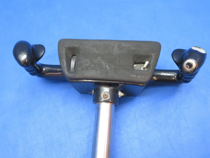 Cessna 310 / 310Q LH Pilot Control Wheel / Yoke Assy P/N 5261001-6 (0823-650)
