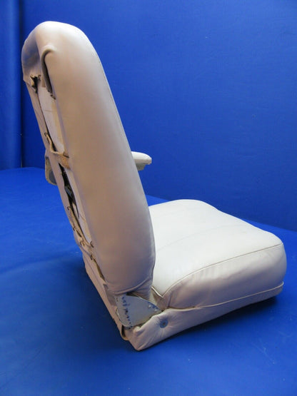 Cessna 401 Co-Pilot's Seat P/N 5014047-4 (0523-10)