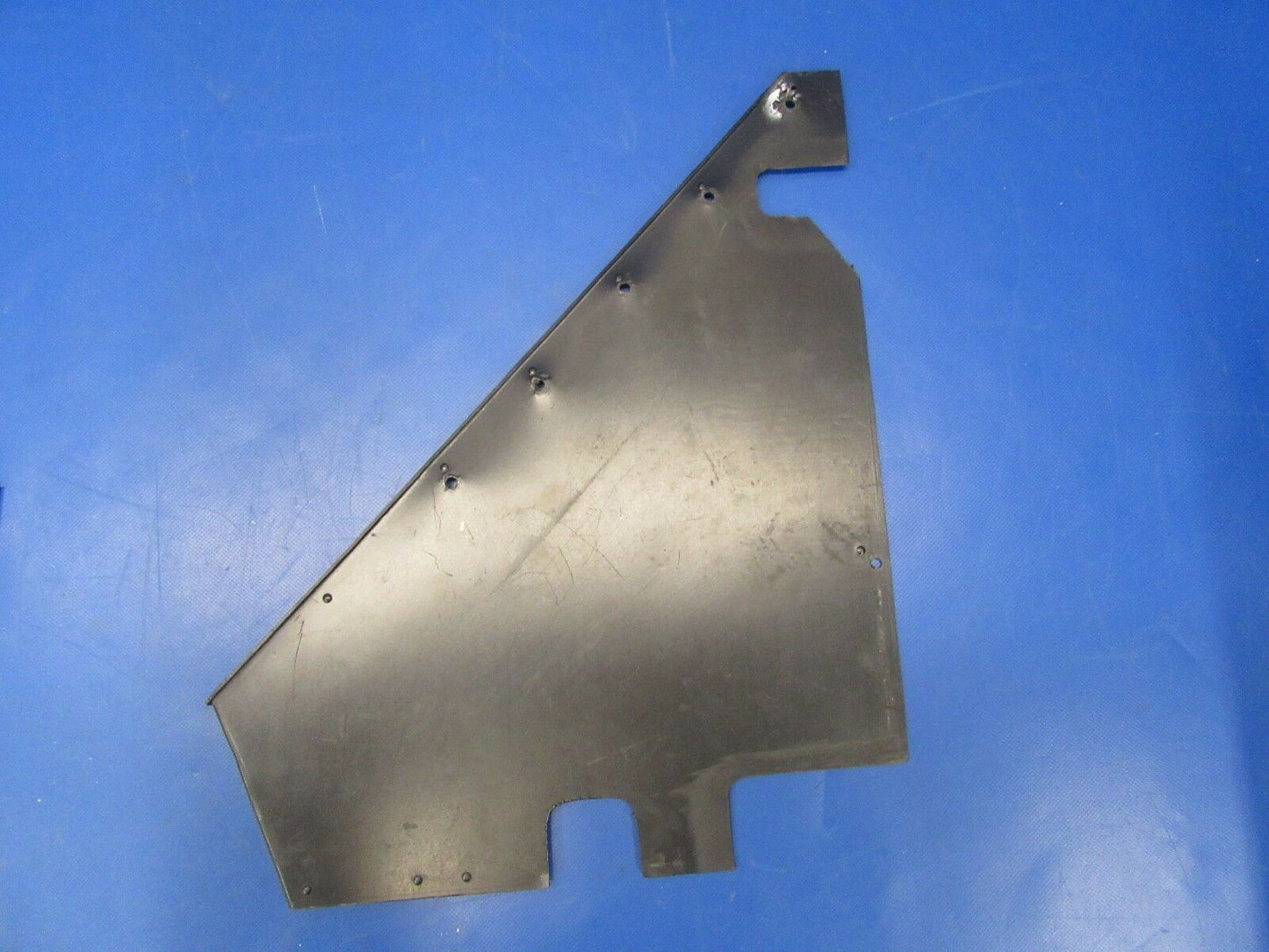 Beech Baron 95-B55 Panels LH & RH Pedestal 58-530210-17, 58-530210-19 (1018-378)