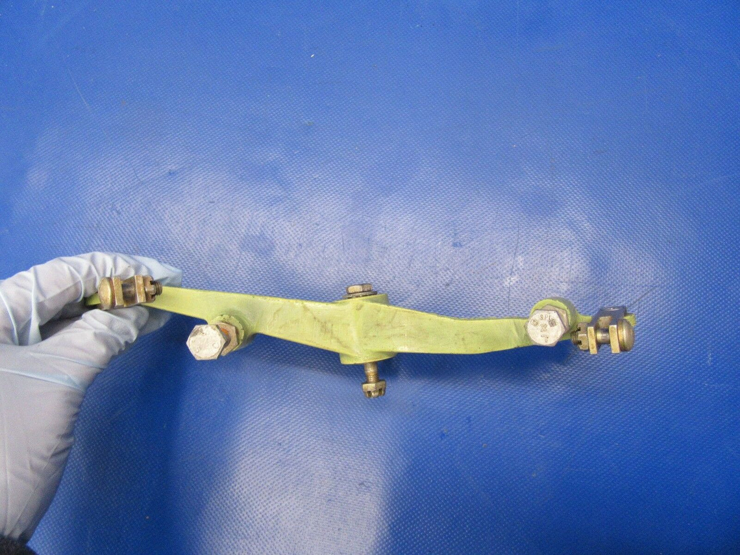 Beech Baron Bellcrank Assy Aileron RH P/N 35-521158-8 (1217-18)