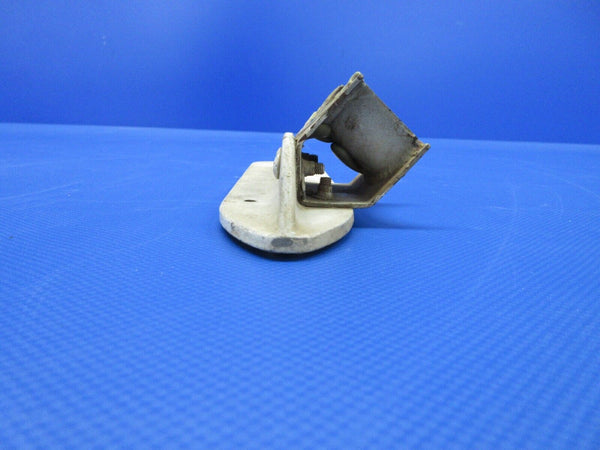 Cessna 172 Landing Gear Step And Bracket RH P/N 0541154-1 (0224-638)