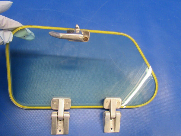 Beech Baron 95-B55 Storm Window 1/4" Thick Green Tint P/N 96-420011-7 (0118-14)