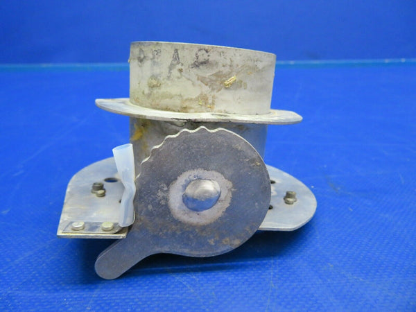 Piper PA-32RT-300 Lance II Vent AFT LH P/N 68556-00, 68556-000 (0620-303)