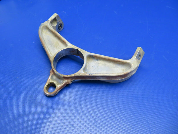 1960 Cessna 210 Upper Trunnion Assy Nose Gear P/N 1243007-1 (0321-128)