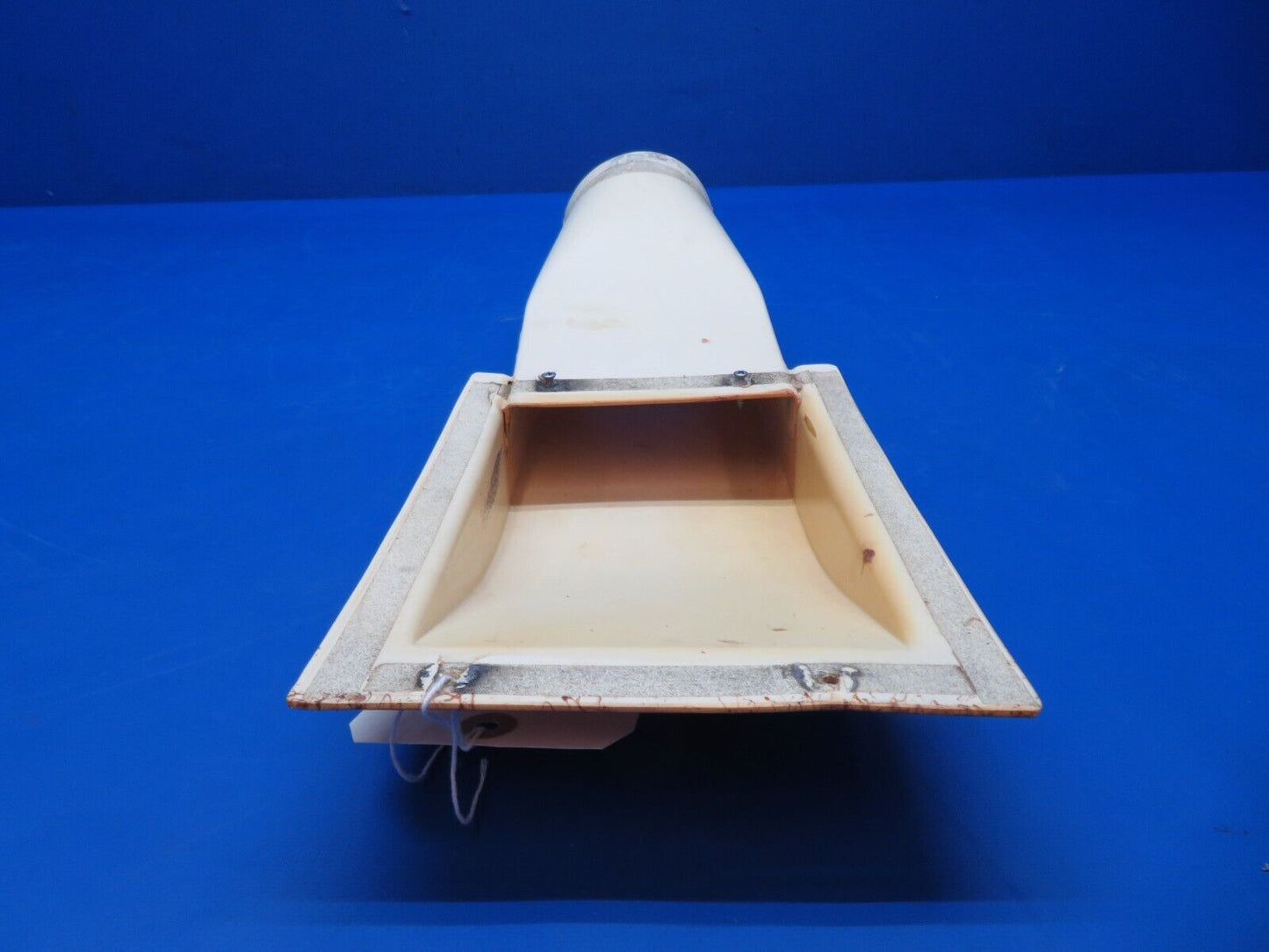 Piper PA-28-236 Dakota Duct Assy AFT P/N 69992-07 (0623-706A)