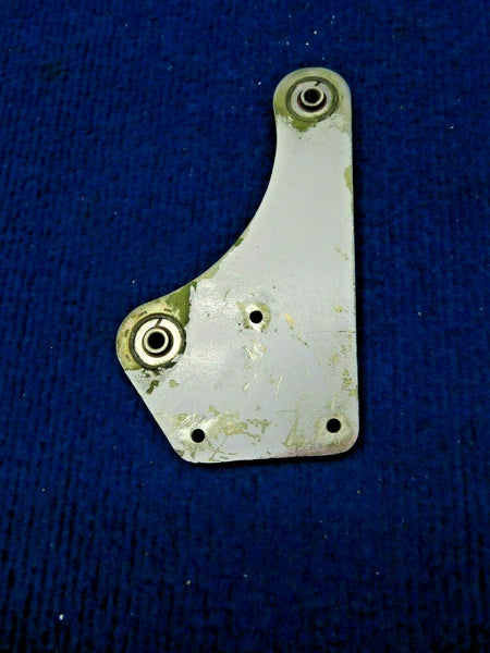 1956 Cessna 310 Crank Assembly Pylon Elevator P/N 0832000-33 (0422-514)