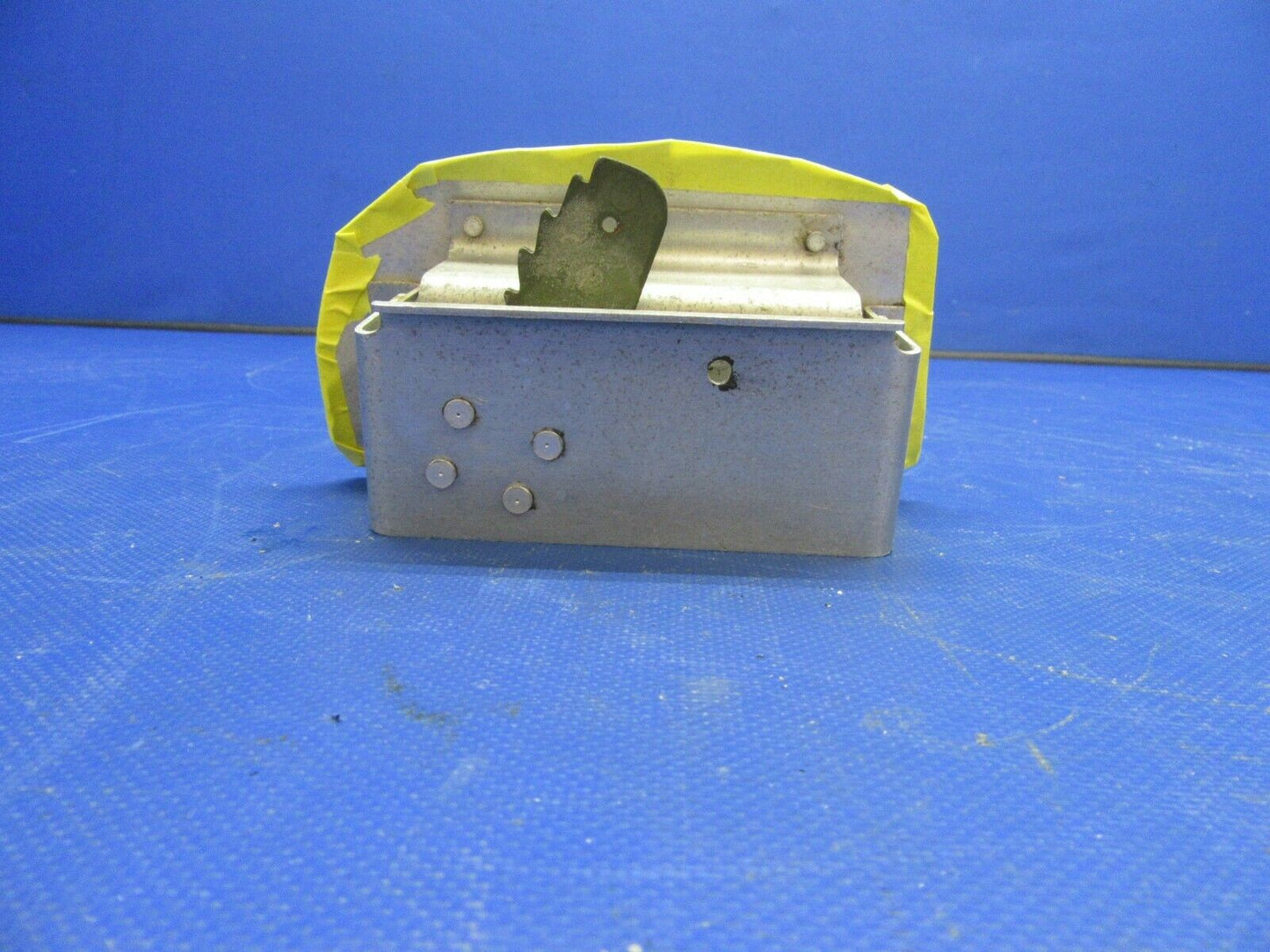 Cessna 170 Flap Lever Fuselage Latch (0921-446)