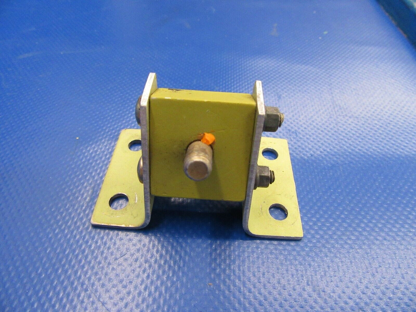 Beech Bonanza A36 Stop Assy Rudder Pedal Bellcrank P/N 002-410031-1 (0719-120)
