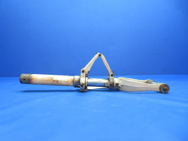 Cessna 150 / 150L Nose Gear Strut Assy w/ Axle  P/N 0442504-13 (0823-696)