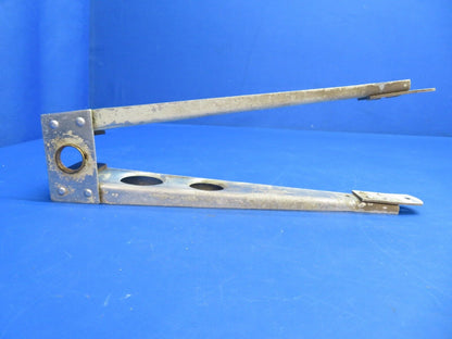 Piper PA-28R-201T Rib Assy Stabilator Trim P/N 65244-00, 65244-000 (1122-695)