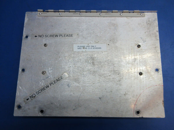 Beech 95-B55 Baron Battery Box Assy w/Lid P/N 002-400001-57 (0523-1102)