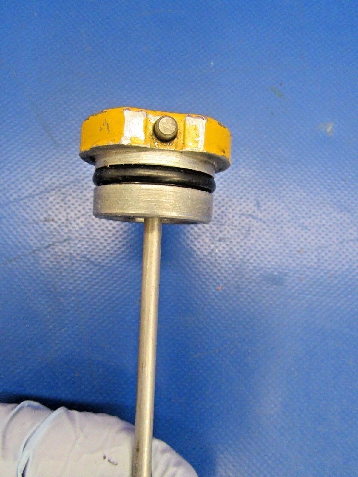Lycoming Dipstick 12 Quarts 16-3/4" Length (0918-155)