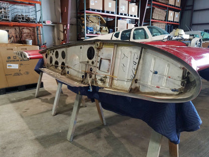 Damaged 1961 Beech 35-A33 Debonair / Bonanza Left Wing 33-110000-661 (0918-224)