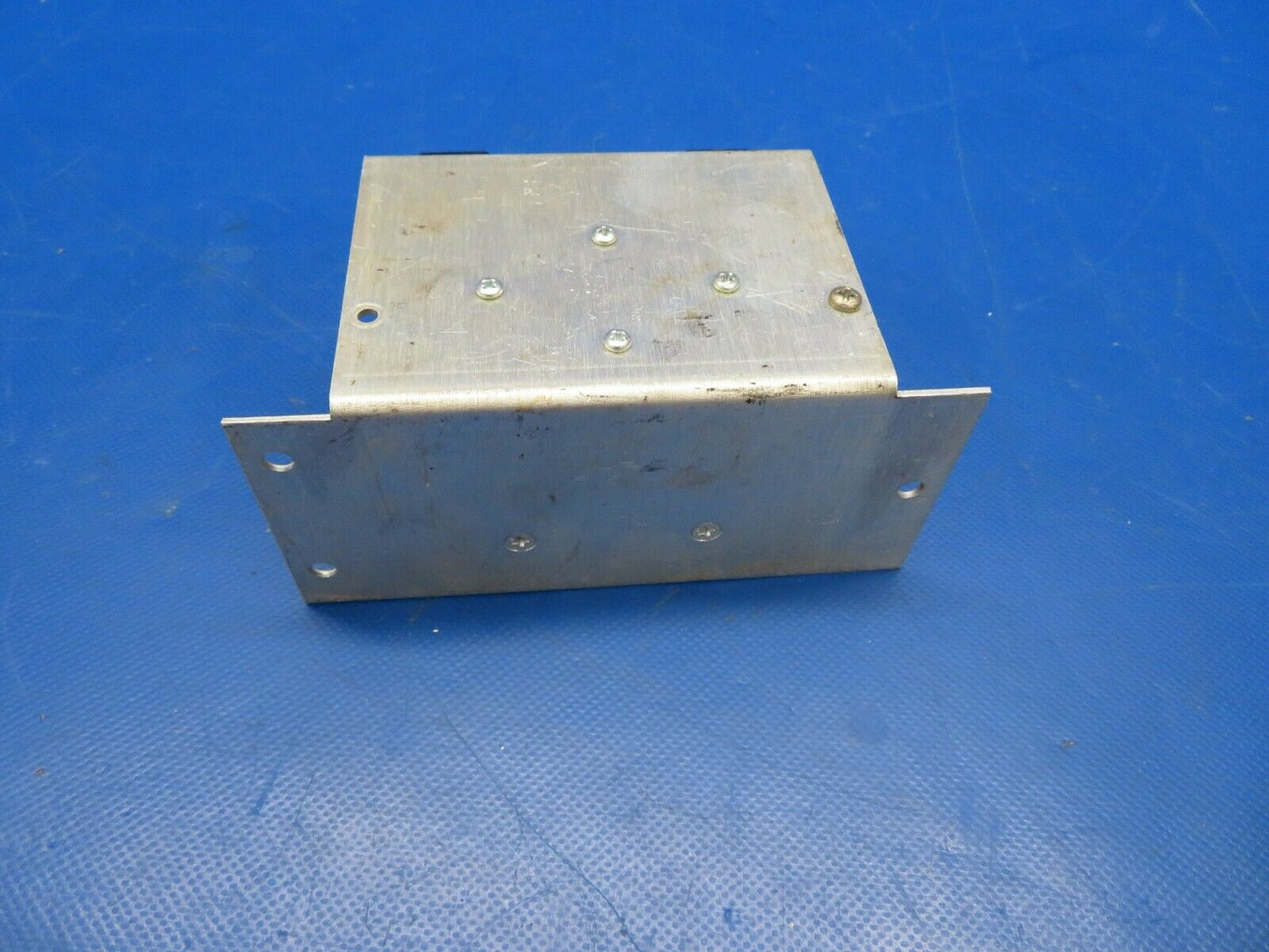 Lamar Voltage Regulator 28V P/N B-00296-3 (0220-126)