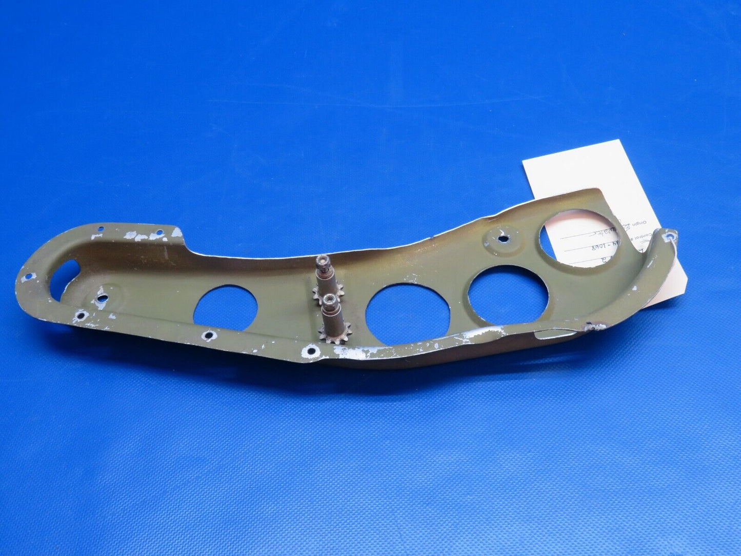 Cessna 210 Gaud Elevator Trim Chain P/N 1261633-4 (0124-1068)