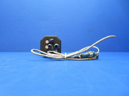 Edo-Aire Mitchell Attitude Gyro P/N IU367-102-2 CORE (0923-417)