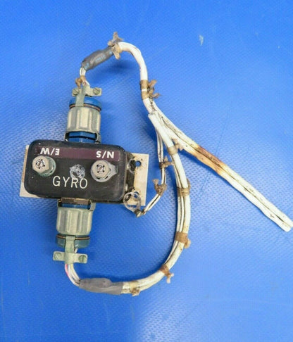 Beech Baron E 55 Bendix Gyro Flux / Compass Corrector 4000202-8501 (0120-24)