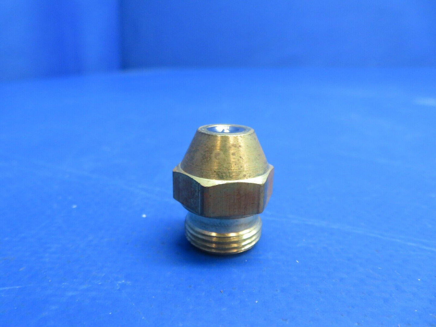 Piper Spray Nozzle P/N 752-543 NOS (1122-565)