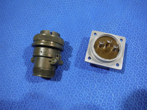 Amphenol MISC Electrical Connectors  LOT OF 7   (815-50)