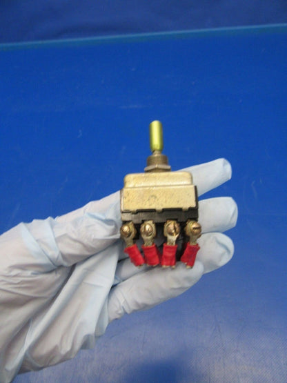 Beech Baron Toggle Switch P/N 35-380053-9 (1217-140)
