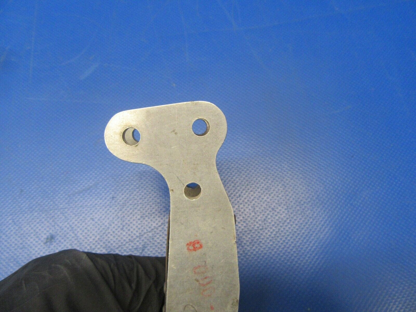 Piper Comanche / Twin Arm Assy Landing Gear Retract RH 25137-000 (0419-275)