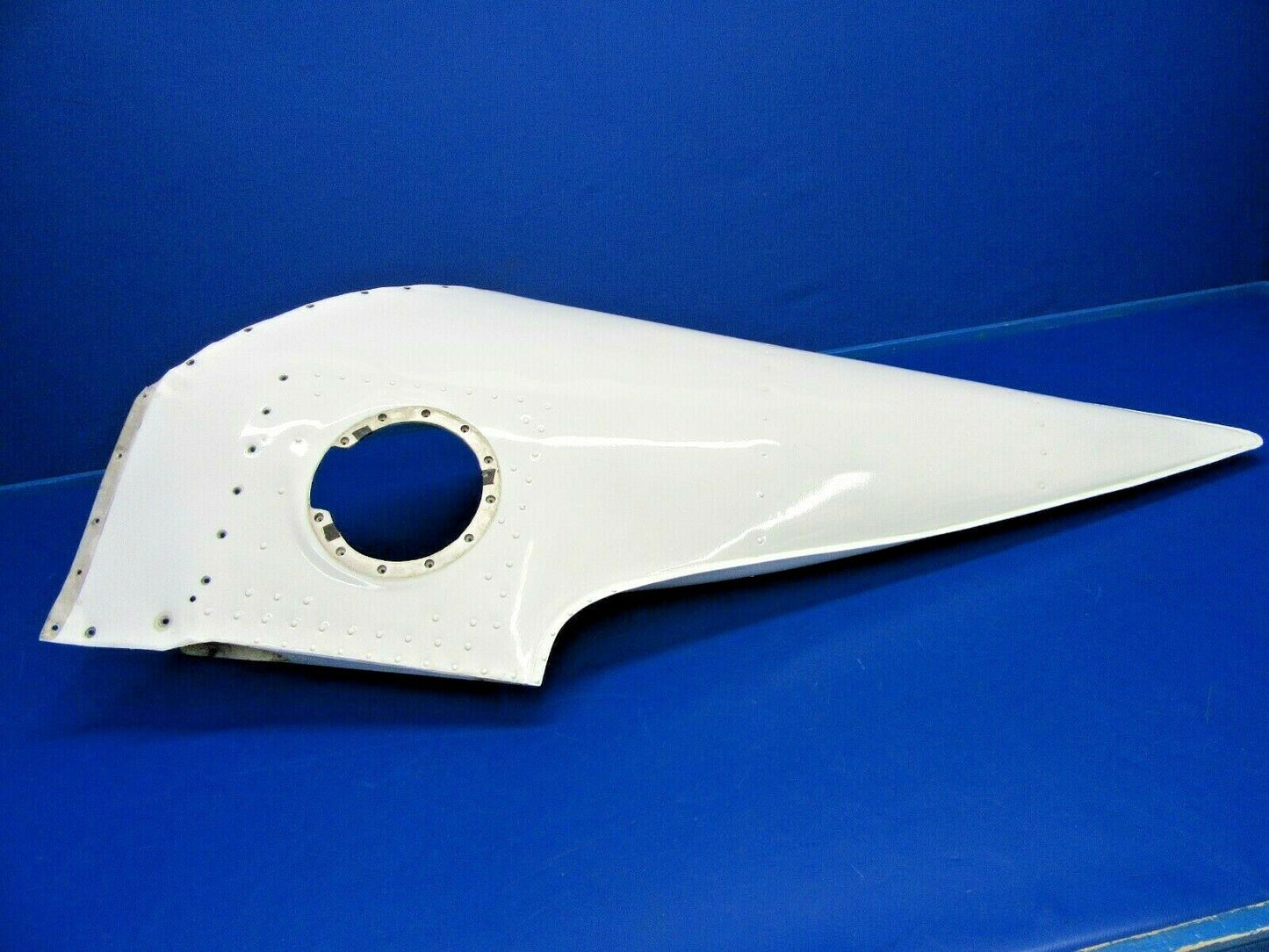 Cessna 310 / T310Q Wing Fuel Tip Tank w/ Fairing LH 5092300-15 (0619-439)