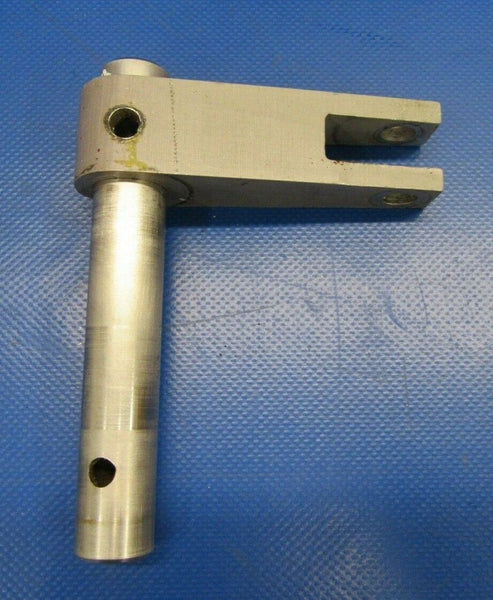 Beech Sierra C24R Arm Side Brace w / Pin P/N 169-810001-23 (0719-136)