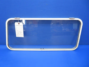 Cessna 172 LH Cabin Door Window P/N 0711050-5 (0523-935)