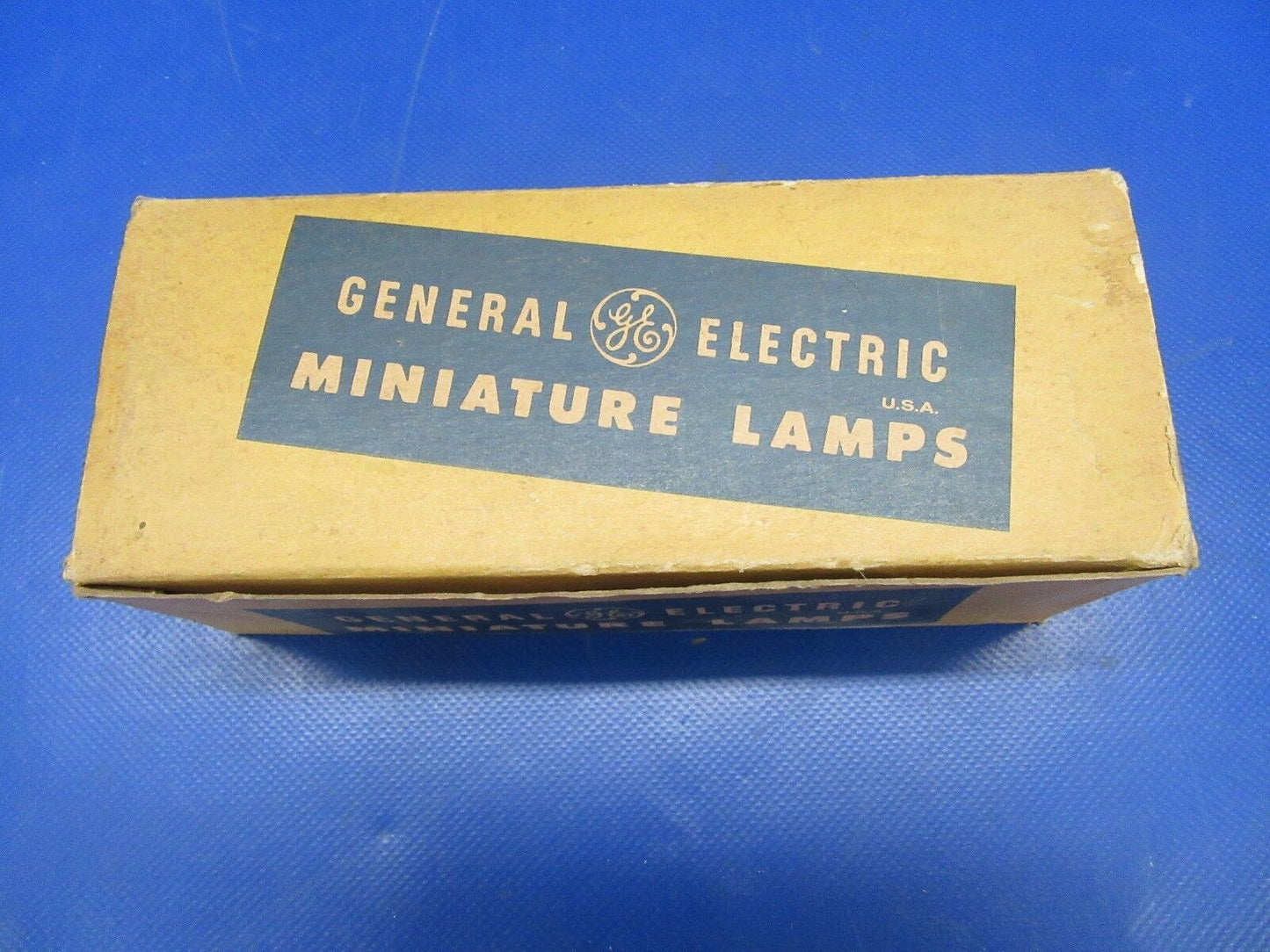 General Electric Aircraft Bulbs P/N GE 311 Box of 10 NOS (0617-73)