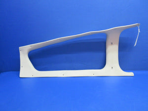 Beech 95-B55 Baron Window Molding Assy  AFT Cabin LH P/N 96-534131-3 (0523-1107)