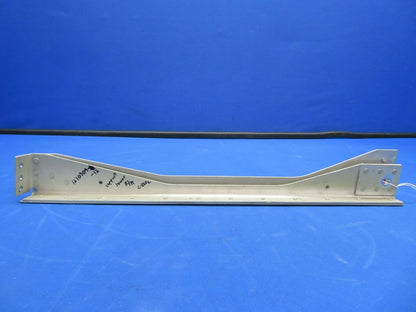 Cessna 210L Support Assy LWR RH Top Cabin P/N 1210709-12 (0820-575)