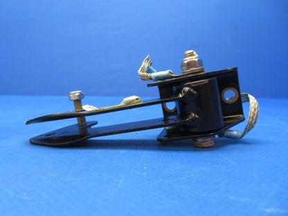Diamond DA-42 Aileron Transfer Lever w/ Bracket P/N DA4-2713-20-00 (0623-424)