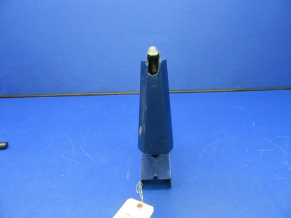 Piper PA-32RT AFT Fin With Light P/N 38402-05, 38402-005 (0521-510)