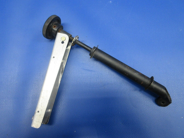 Piper Cherokee Rudder Trim Shaft Assembly w / Channel P/N 62829-00 (0324-1099)