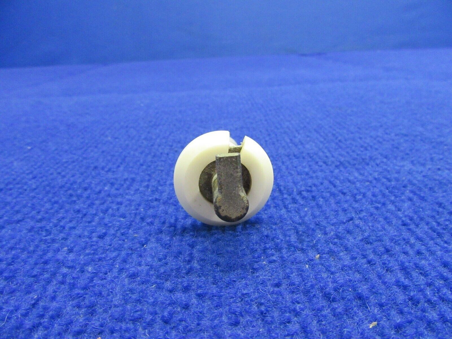 Cirrus SR-22 Striker Pin Upper Cabin Door w/ Spacer P/N 20268-003 (0122-316)
