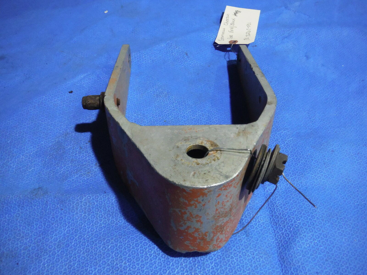 Grumman Cheetah AA-1 & AA-1A Nose Fork/Block P/N 702067-501 (0214-70)