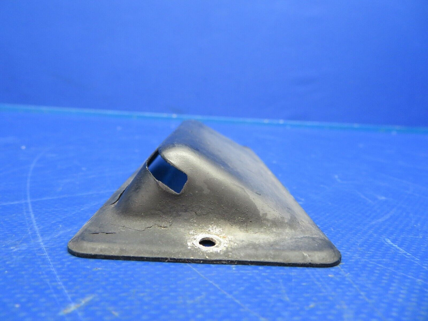Piper PA-32RT-300 Lance II Defroster Air Outlet P/N 65318-00 (0720-363)