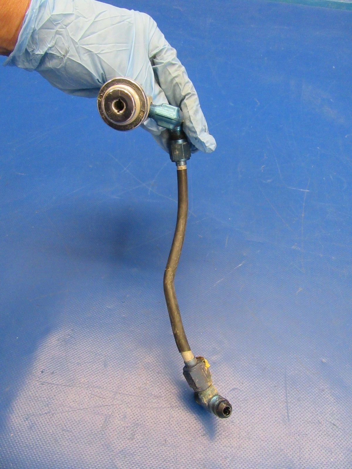 Beech Escutcheon Oxygen Outlet & Gauge P/N 58-560001-55 & 99-384042 (1018-291)