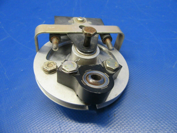 Cirrus SR22 Aileron Actuation Pulley Assembly P/N 14815-101 (1019-345)
