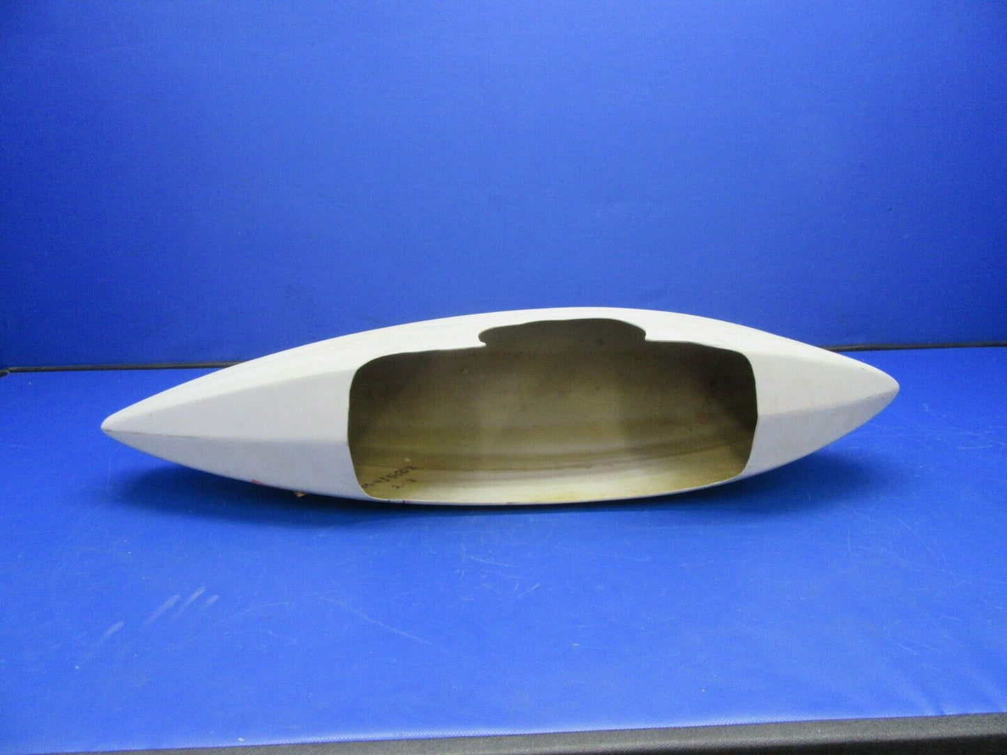 Cessna 1971-1973 Wheel Pant / Fairing Fiberglass LH P/N 0741046-201 (0621-651)