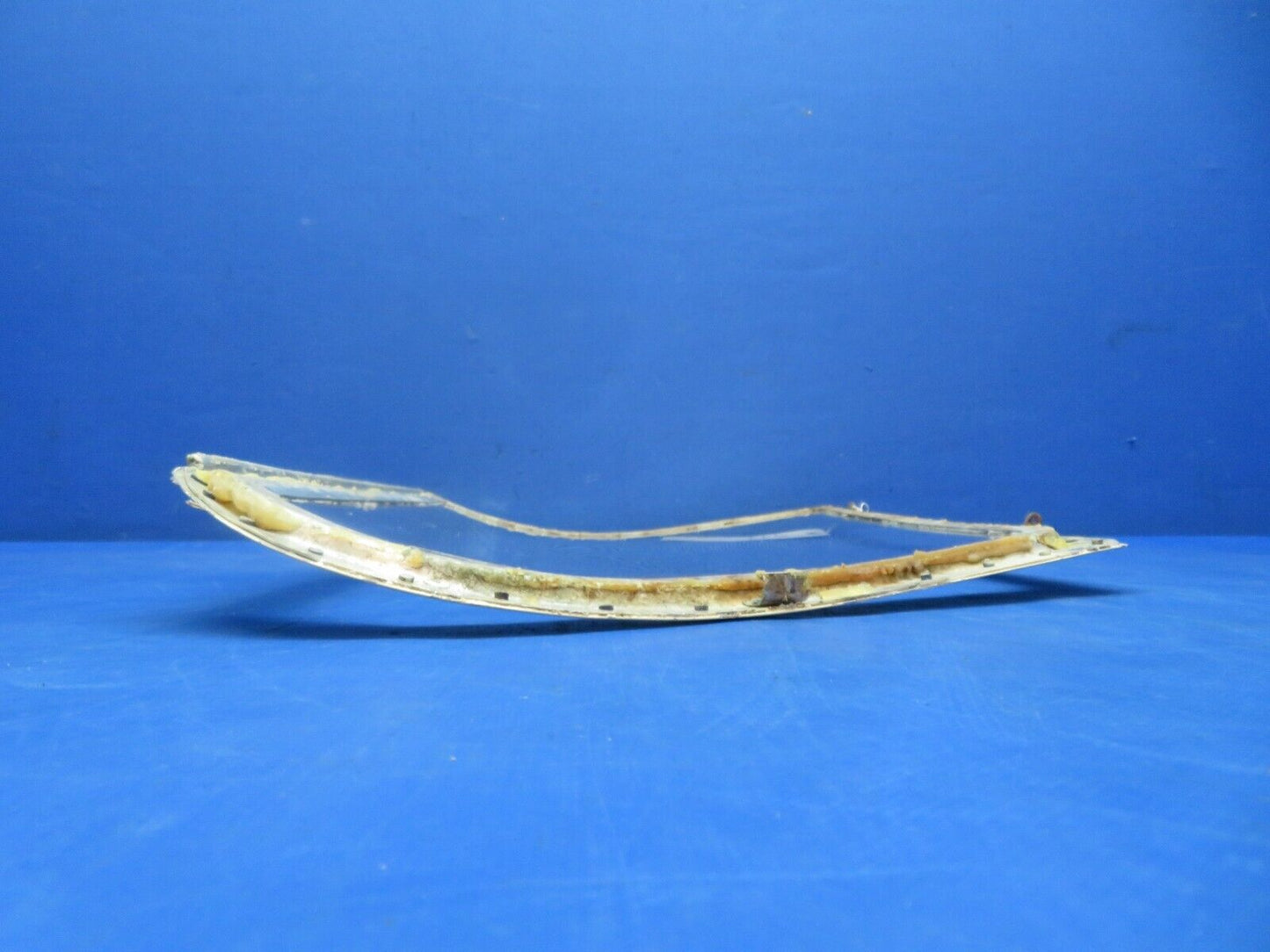 Early Cessna 310 / 310B Emergency Window Assy P/N 0811693-1 (1223-128)