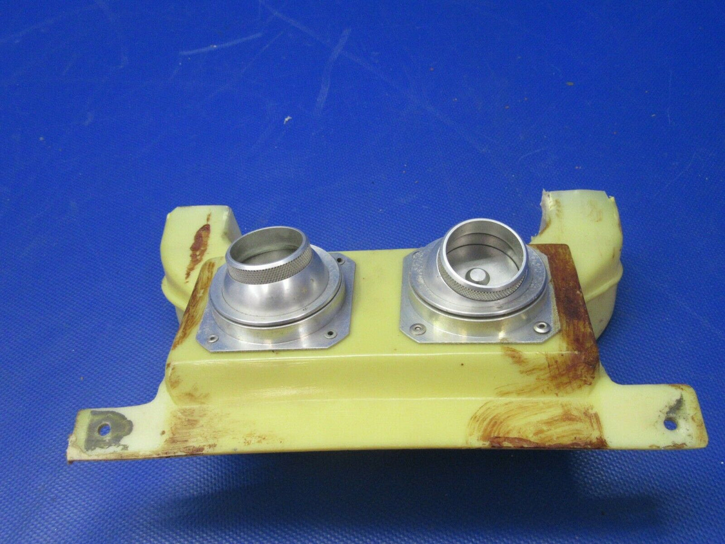 Cessna P210N Overhead Air Duct Assembly P/N 2110052-1 (0421-552)