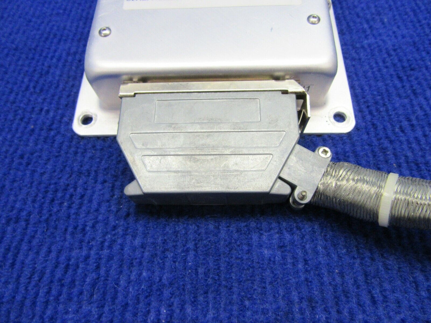 Cirrus SR-22 Aerosance Data Transfer Unit DTU-100 P/N 13866-1 REV.B (1221-383)