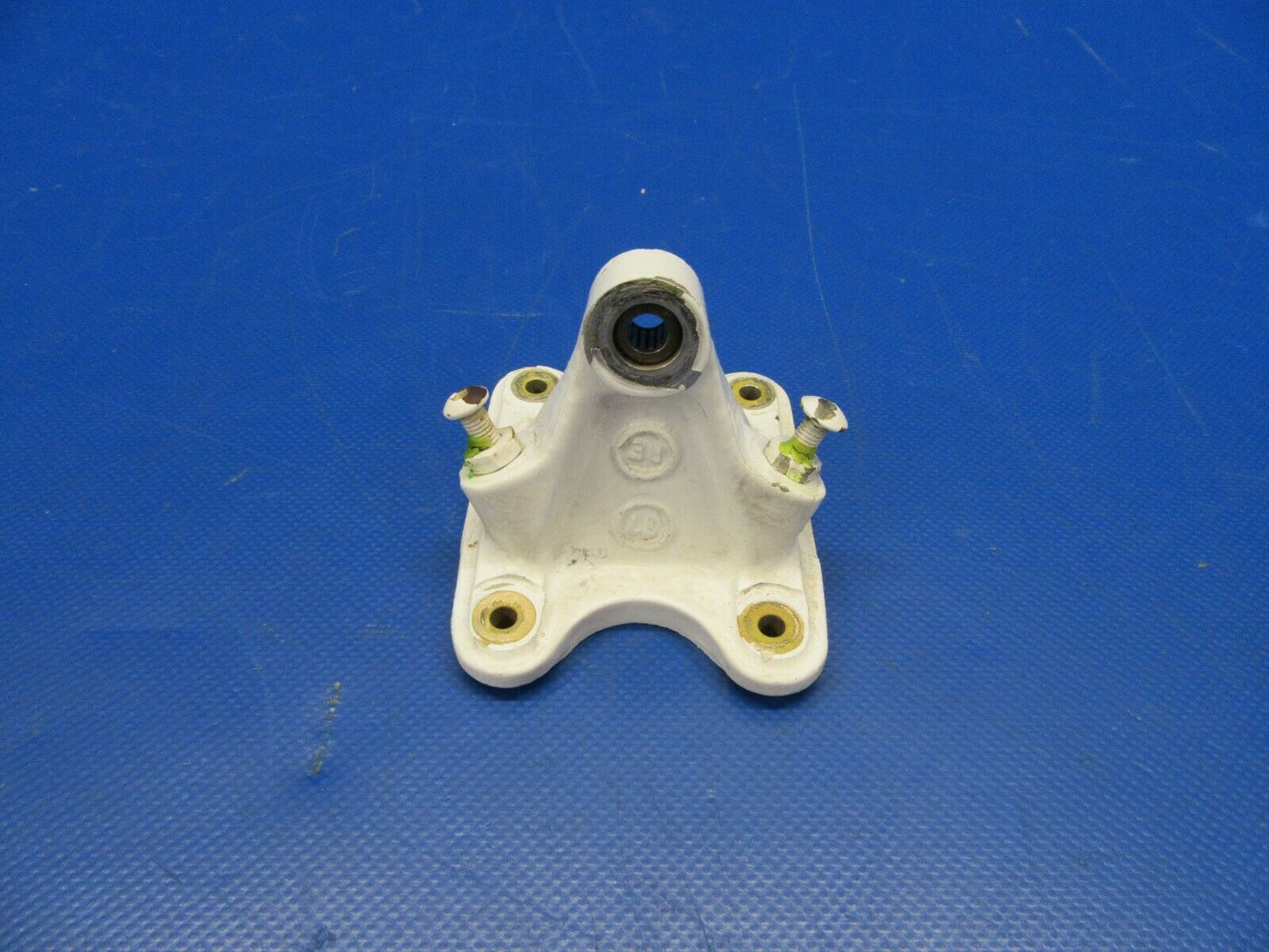 Piper PA-24-250 Comanche Rudder Horn P/N 20185-00, 20185-000 (1219-130)