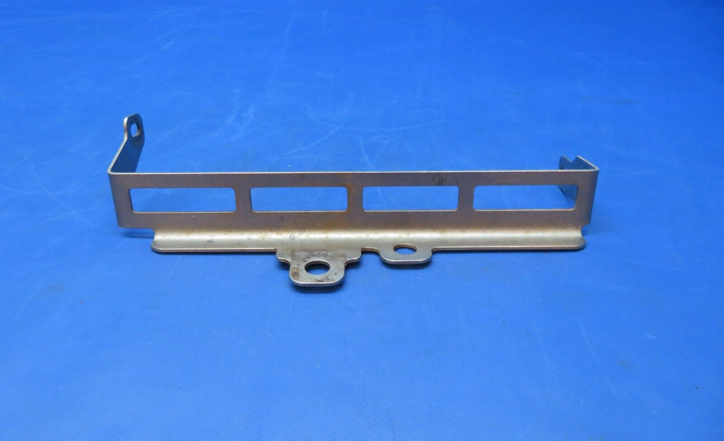 Diamond DA-42 Propeller Cable Bracket P/N C61-6126-110-001 (0623-580)