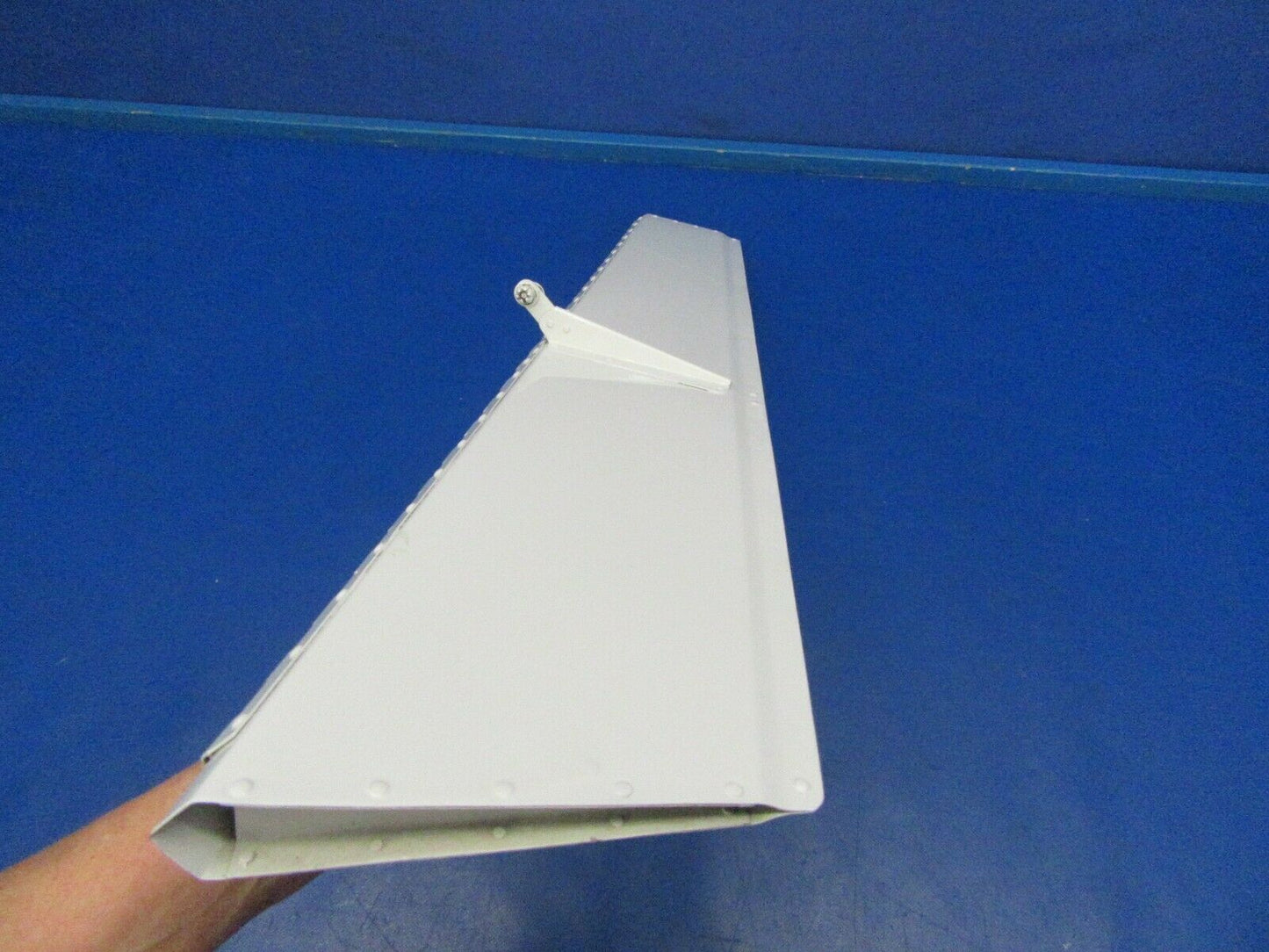 Beech Baron 95-B55 Tab Assy Elevator 45-610005-122 (0218-121)