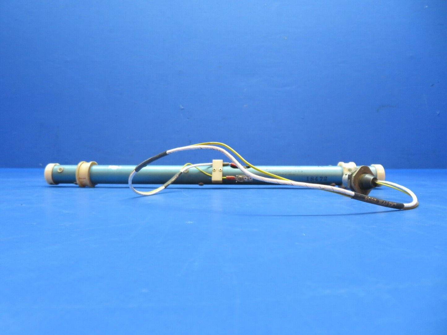 Cessna 310 / 310Q CAS Sensor Main Fuel Gauging w/ Cable 9910082-3 (0823-654)