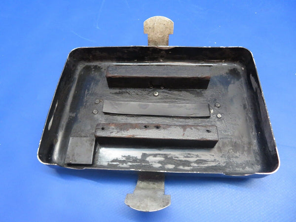 Cessna 150 / 150K Battery Box Assy w/ Lid P/N 0413402-2, 0413402-6 (0922-851)