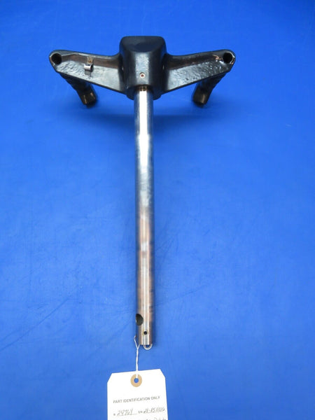 Piper PA-28-236 Pilot Control Wheel Assy P/N 79276-872 (0723-316)