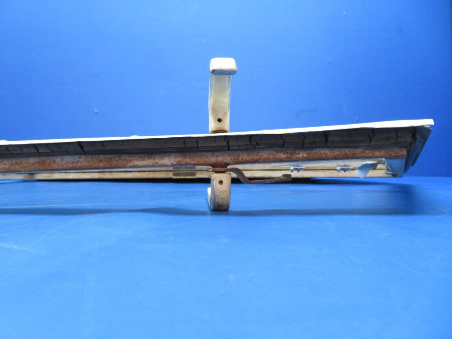 Cessna 188B AGpickup LH Cabin Door w/ Vent Window P/N 1610004-31 (0723-549)